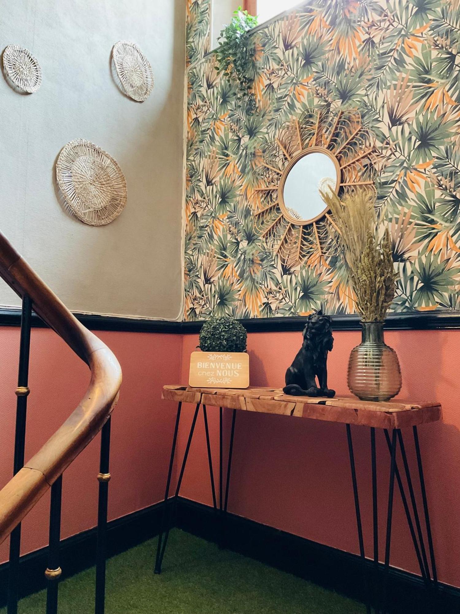 Les Loges Du Theatre Degustation Champagne Offerte Jacuzzi Sauna Jeux Velos Maison Prive 150M2 Historique 14Pers Max Emplacement Exceptionnel Et Chic, 200M De L'Avenue De Champagne, Gare, Musee, Jardins, Restaurations, Toutes Commodites 埃佩尔奈 外观 照片